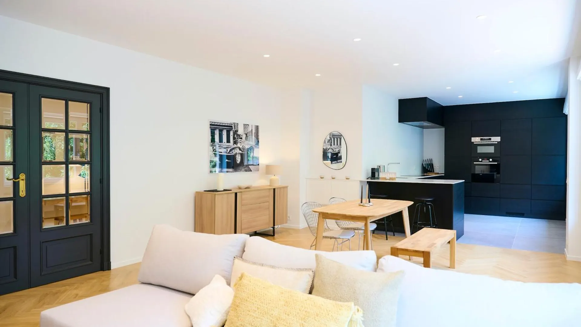 The Nations Bois De La Cambre Flats Apartment Brussels