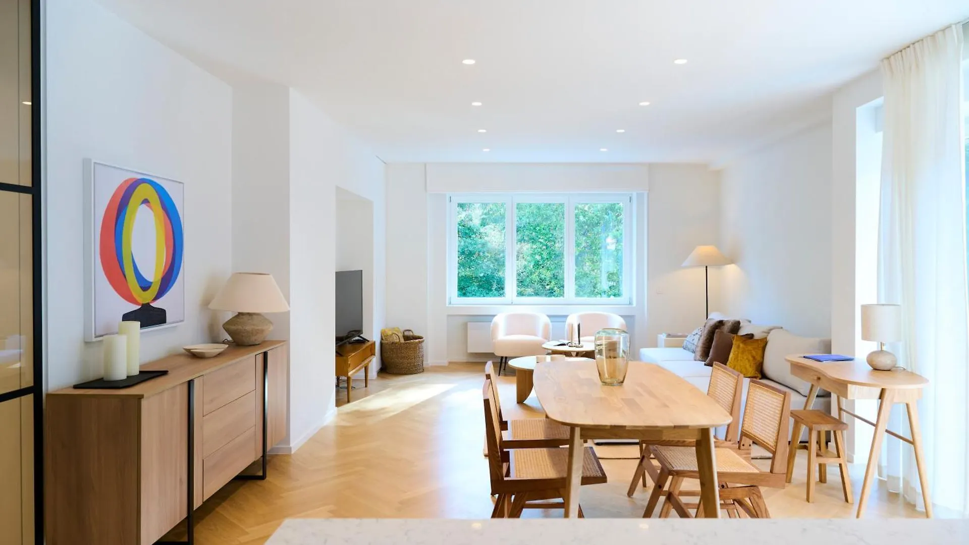 The Nations Bois De La Cambre Flats contacts