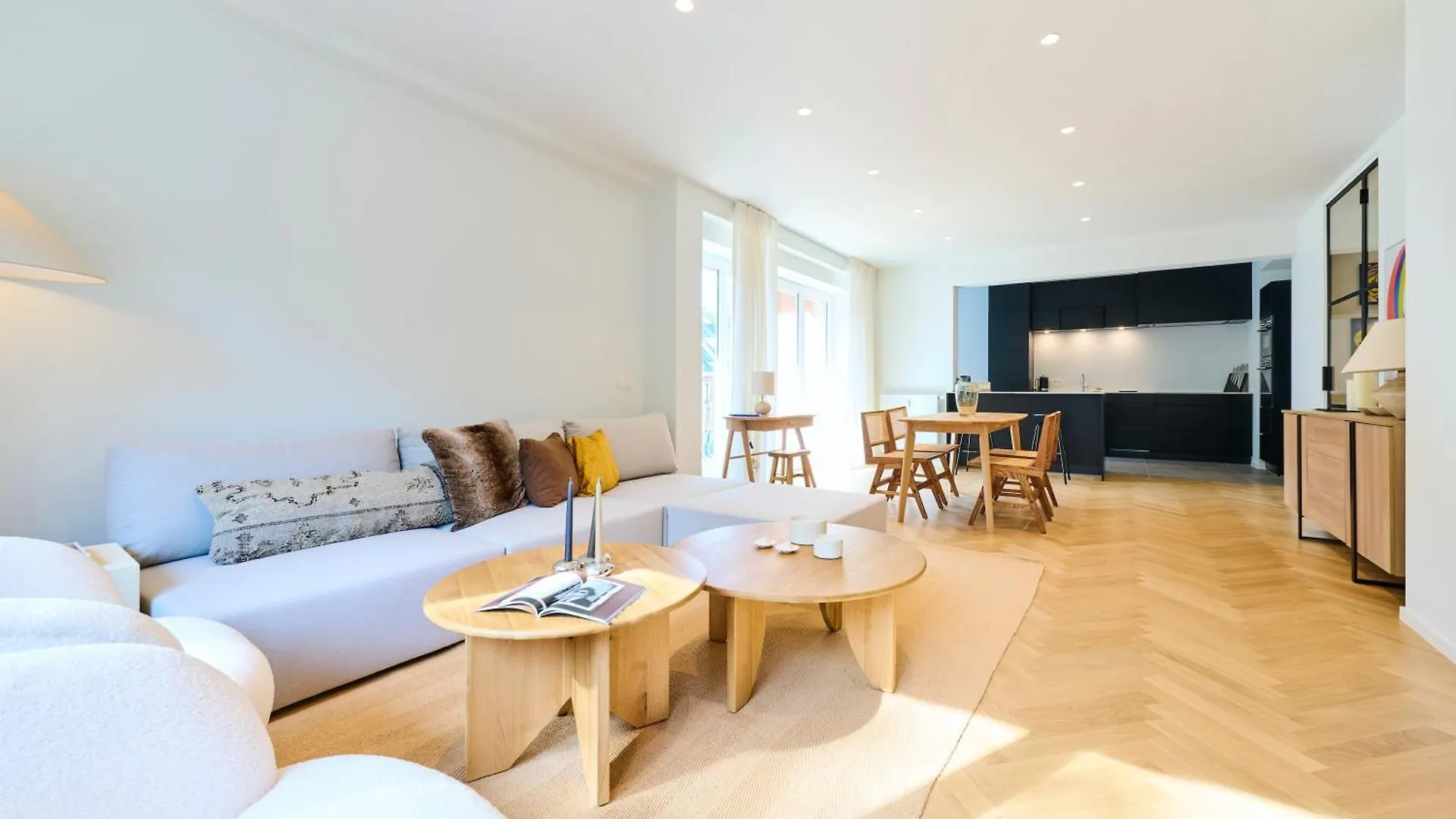 The Nations Bois De La Cambre Flats Apartment Brussels